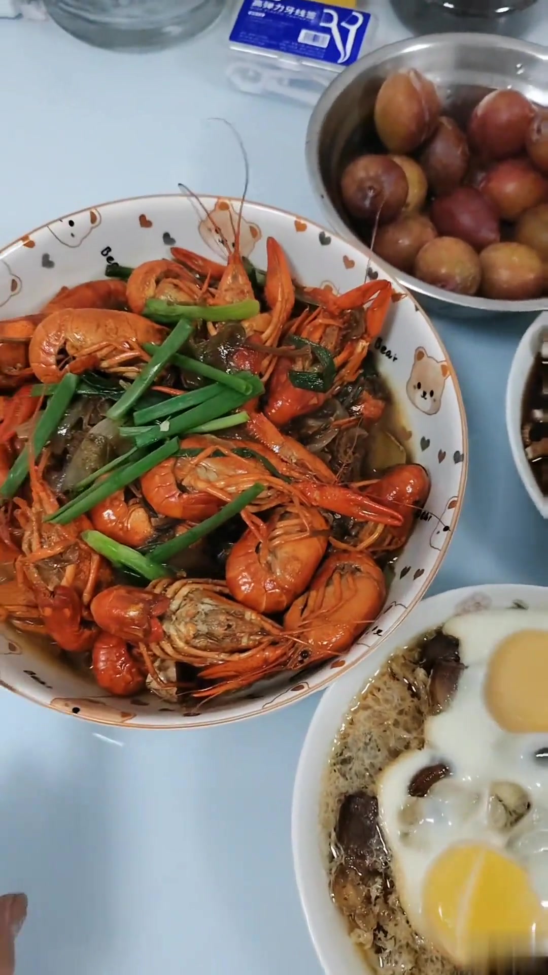 梅干菜烧龙虾，味道嘎嘎香！