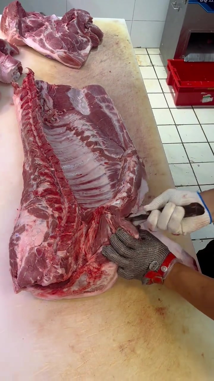 剔骨整肉猪肉，炒烤卤煮更方便