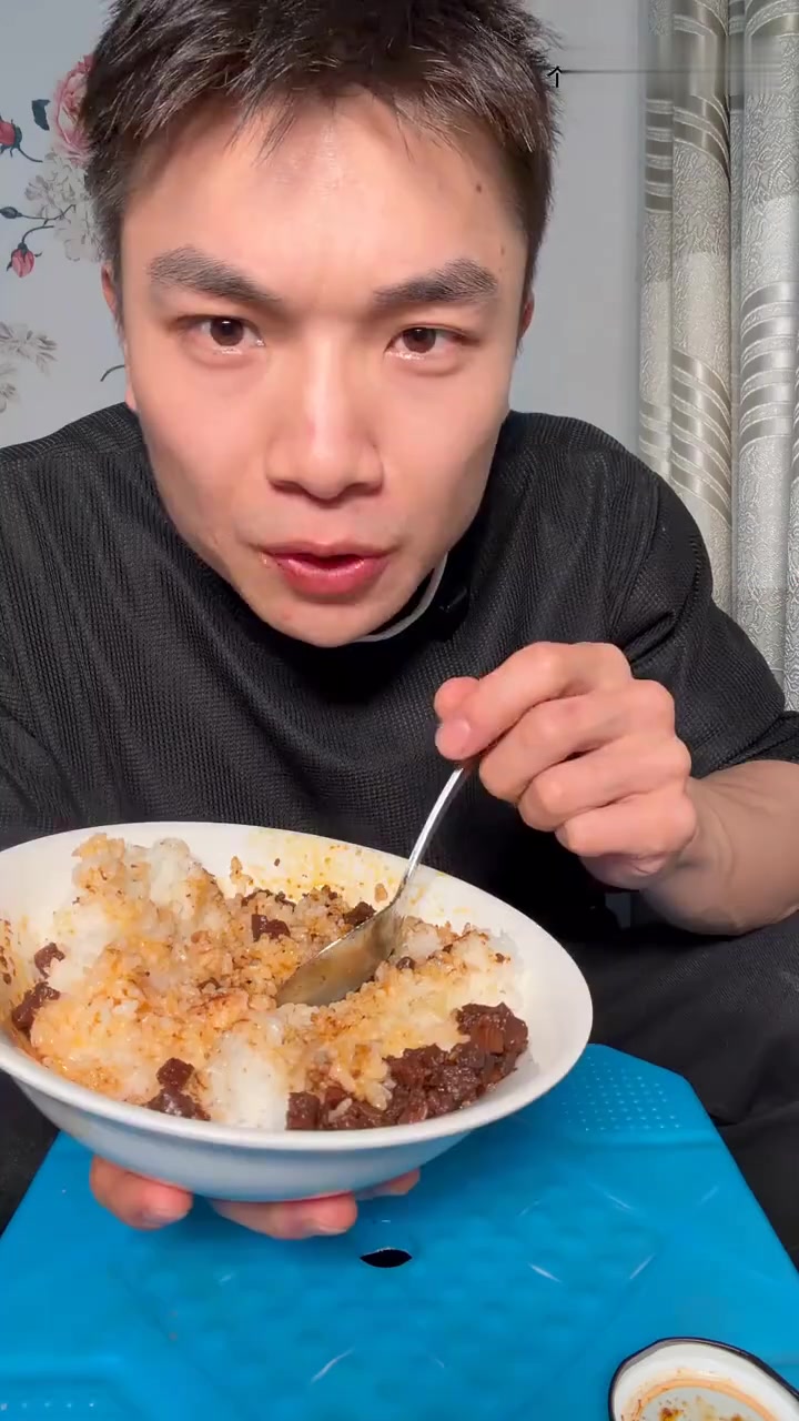 吃货狂喜，爽吃仲景香菇酱和菌菇牛肉酱