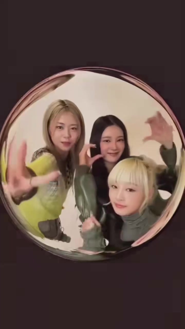 可爱鱼眼镜头蜜人！