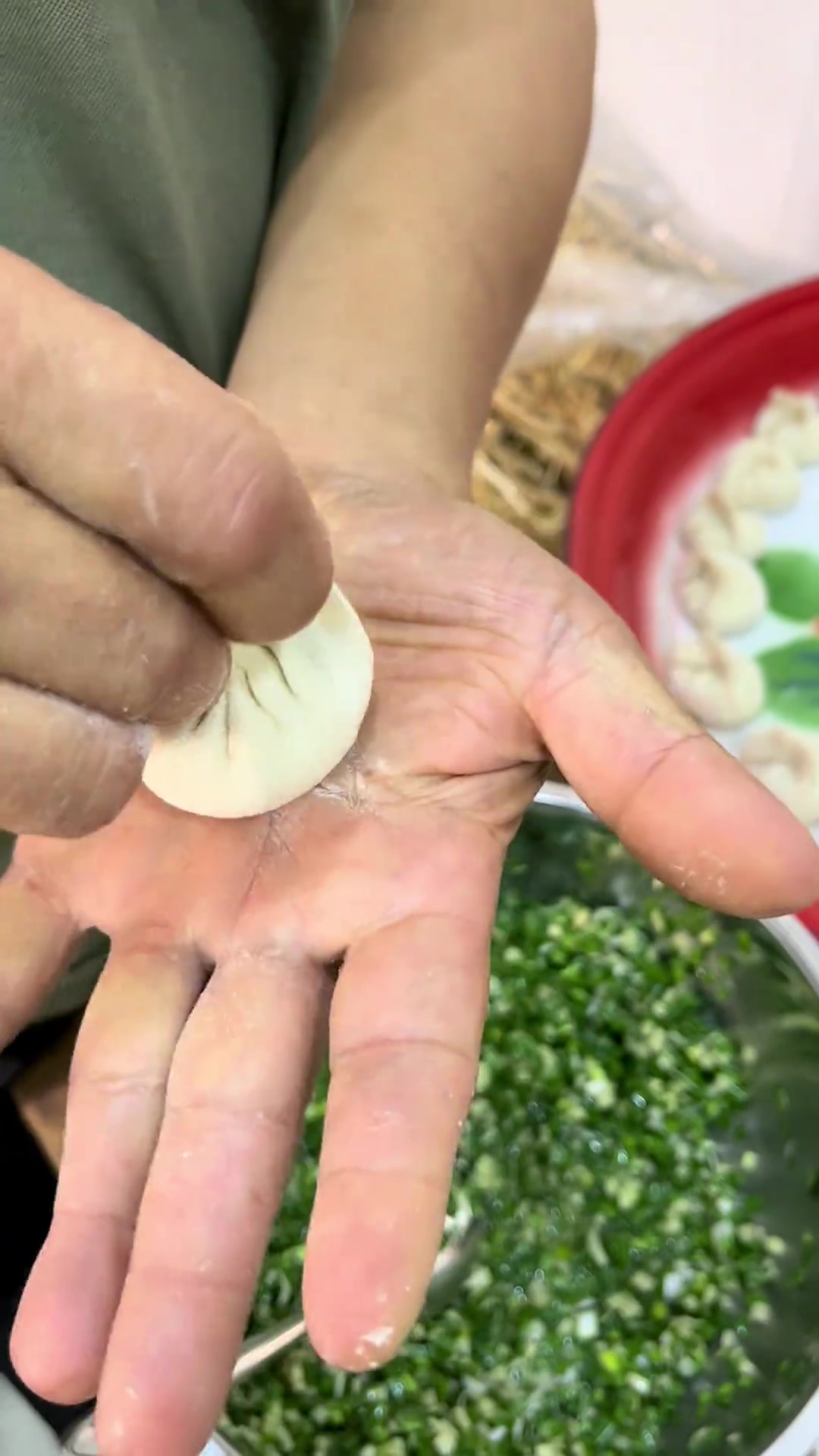 分享素馅饺子，油泼韭菜土豆馅