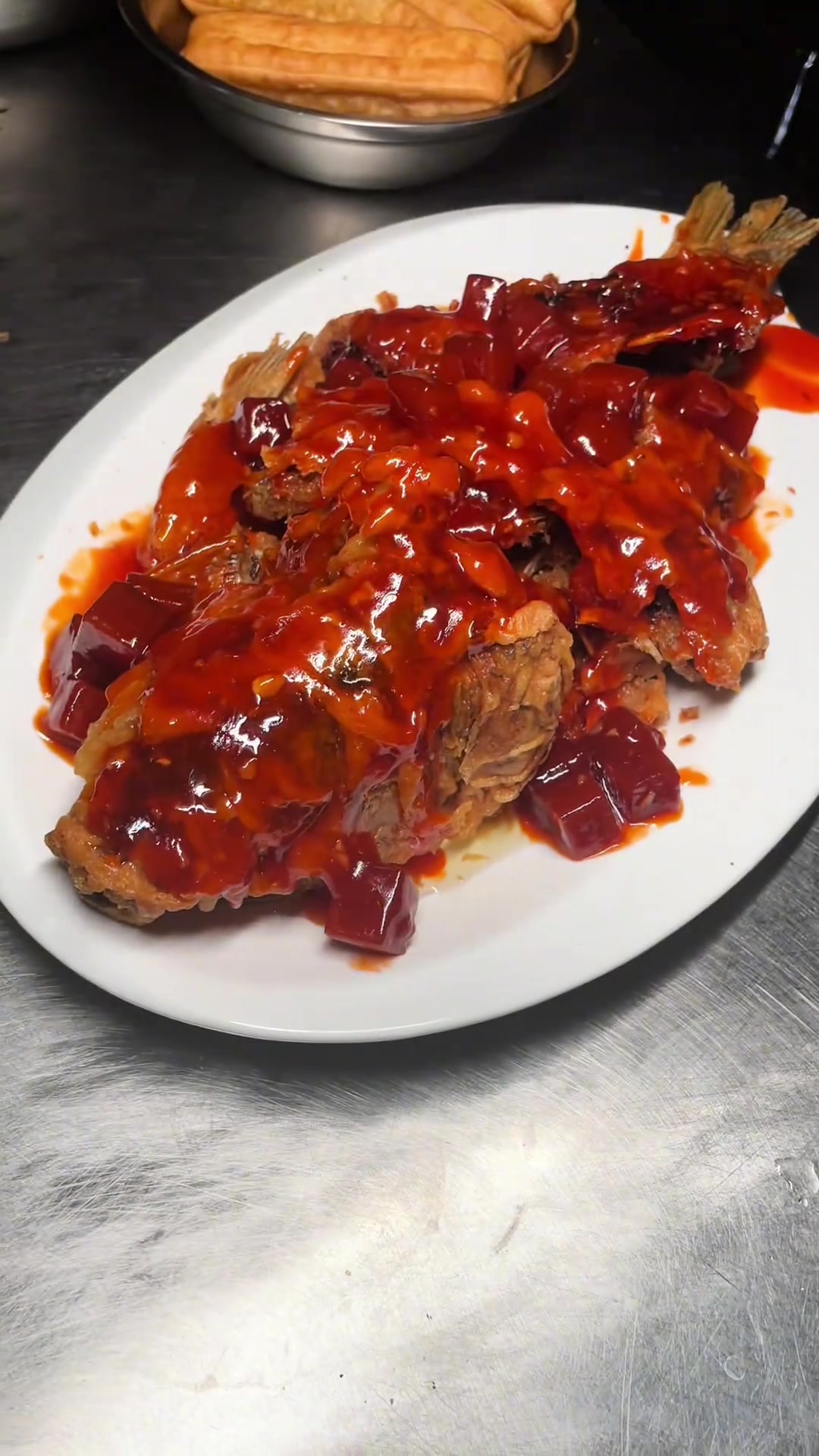 山楂糖酥鱼，好不好吃自己尝