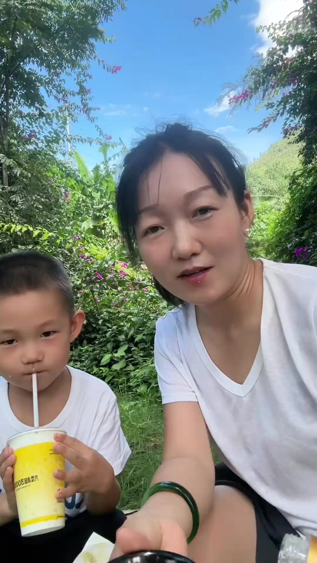 36岁生日，13.9买个小蛋糕，再给娃安排薯条汉堡可乐套餐