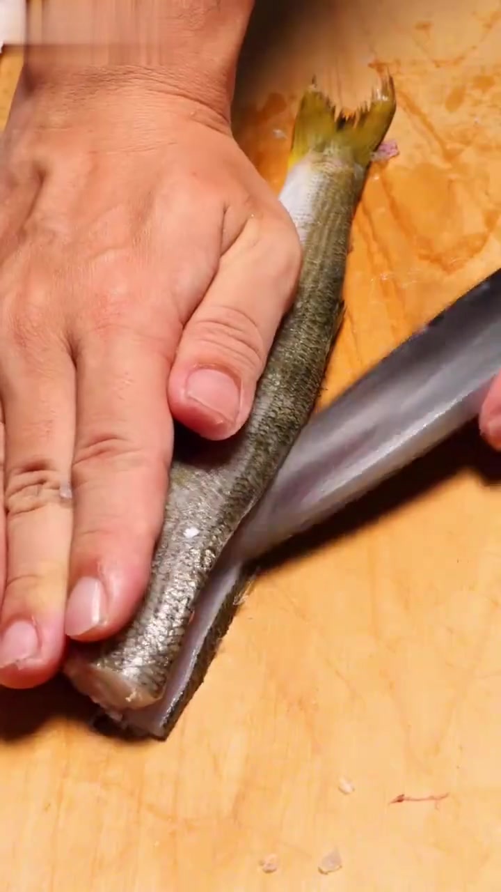 喜鱼刺身的做法，大家看看怎么样？