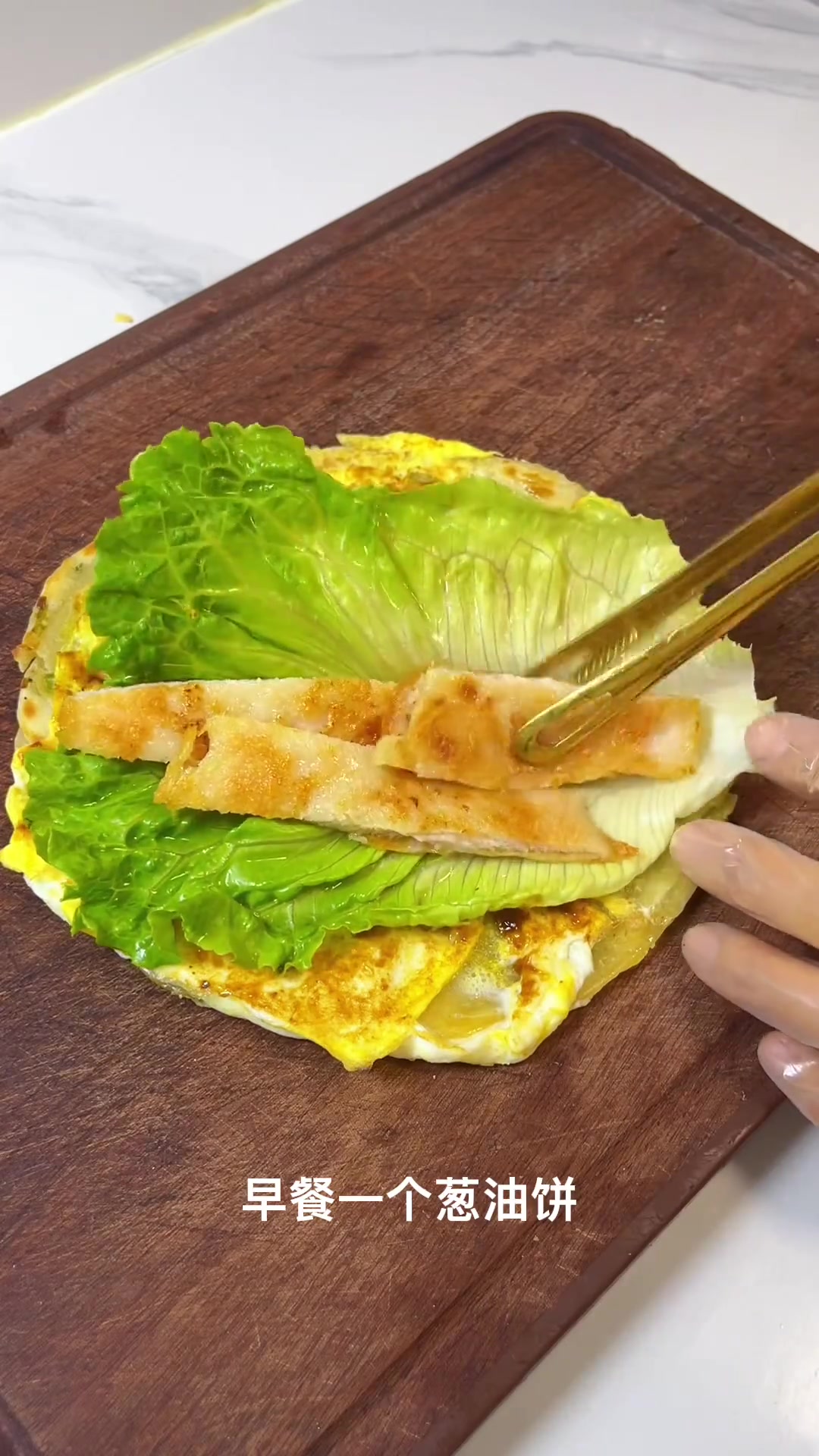 自制手抓饼，干净放心，十分钟搞定早餐