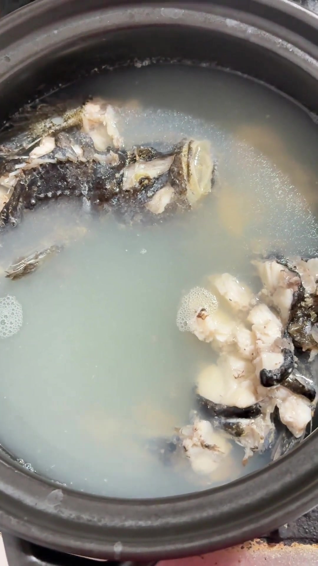 按我这样炖鱼汤，非常有营养，而且不会有腥味