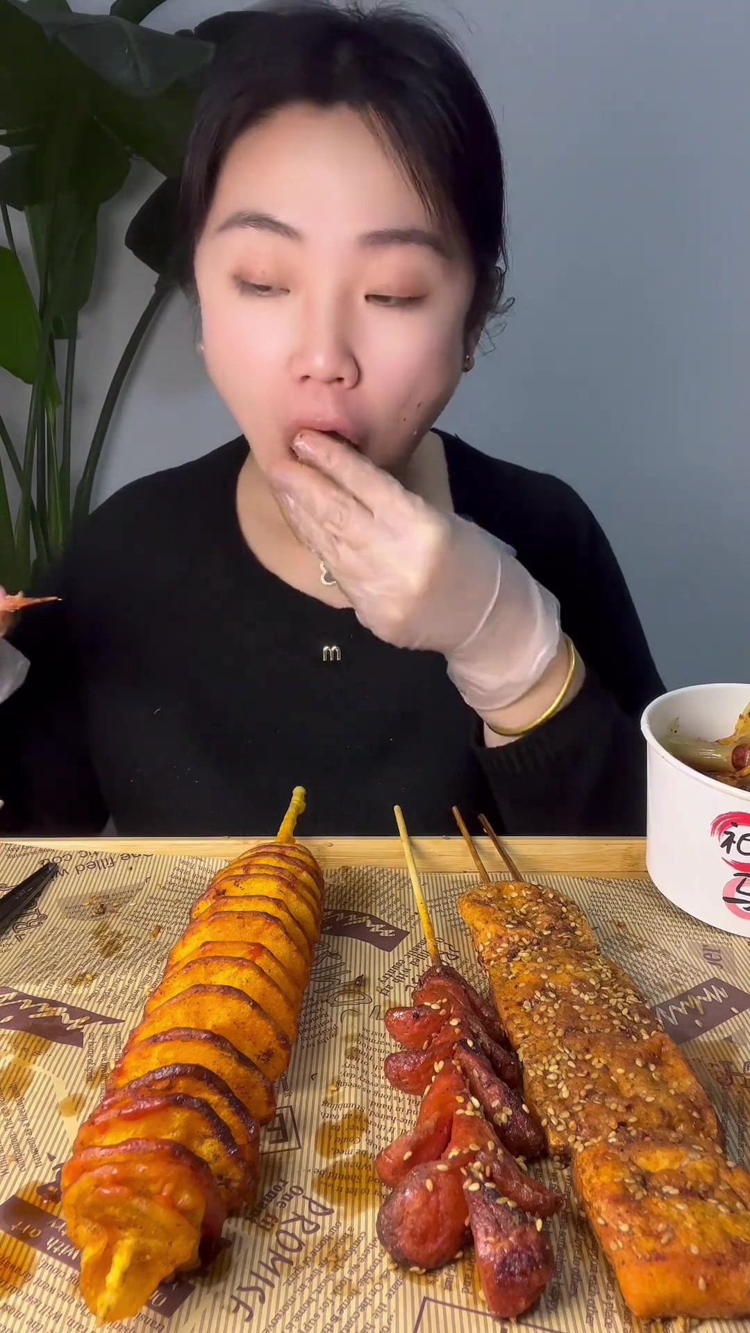 深夜放毒，烤串美食，开学倒计时，过年美食分享