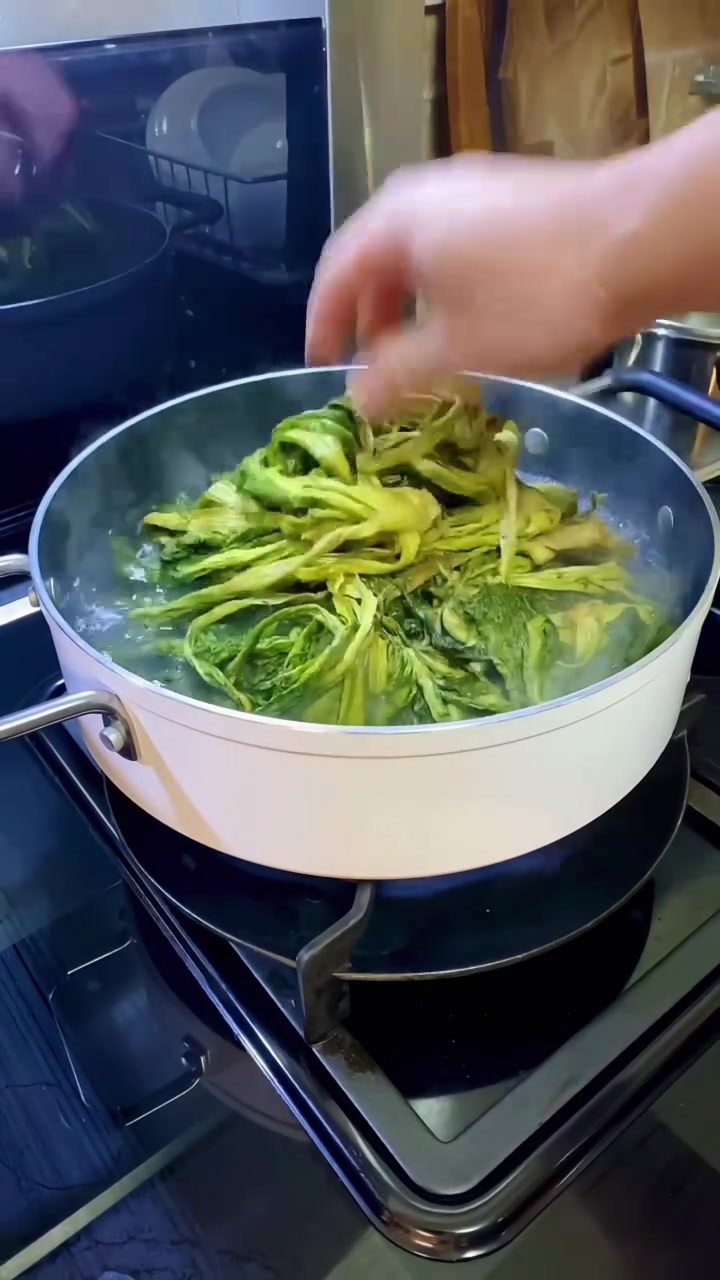 干白菜鸡肉汤做法，冬日暖身必备