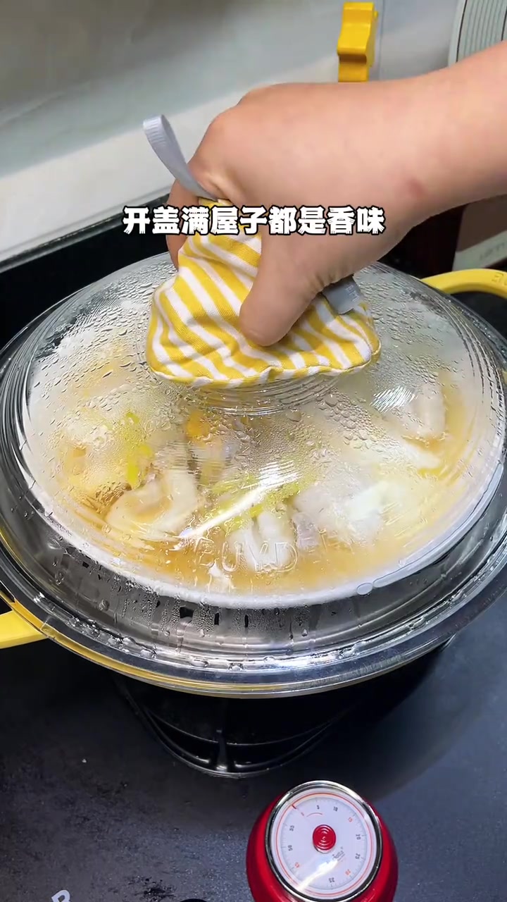 墨鱼蛋蒸蛋也太下饭了,这口小时候的鲜味做法简单又好吃!#蒸蛋 #墨鱼蛋 #谁懂这一口的好吃