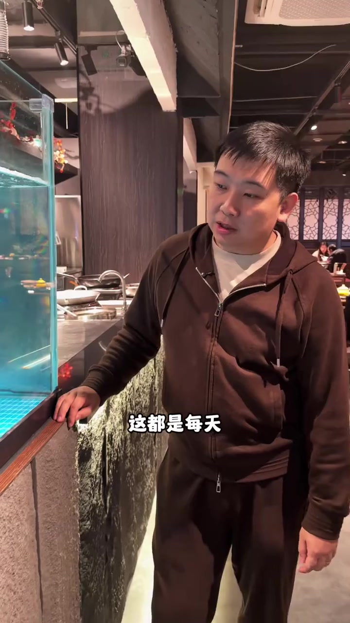 来山塘街吃真正的松鼠桂鱼就来这家满桂芳～