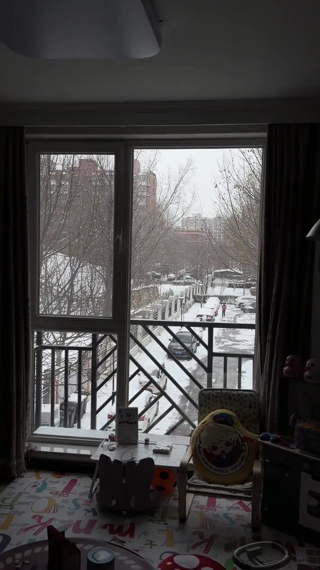 陪妈妈过生日，是什么样的体验（山姆蛋糕不错）