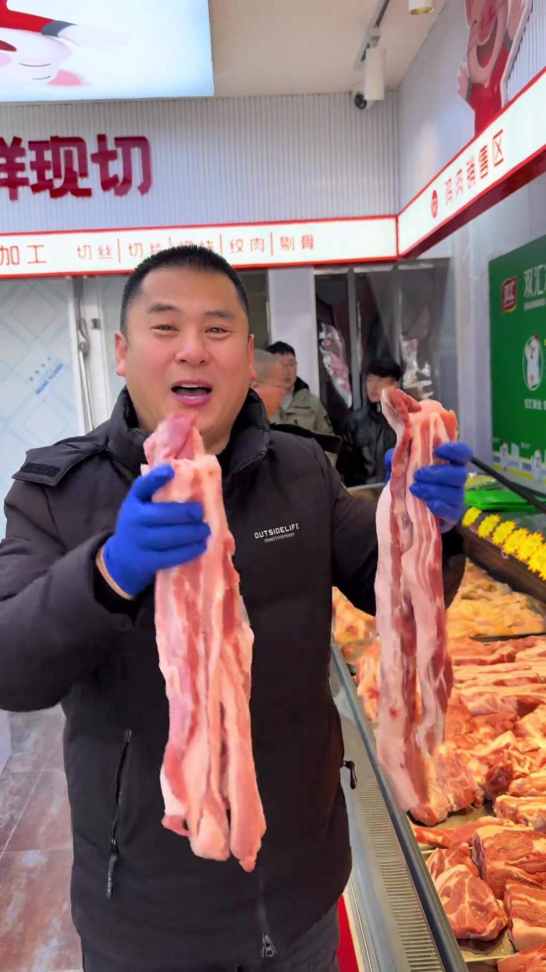 双汇生鲜肉(锦绣乾城小区店)明天就要开业啦,店里头肉品又新鲜又多