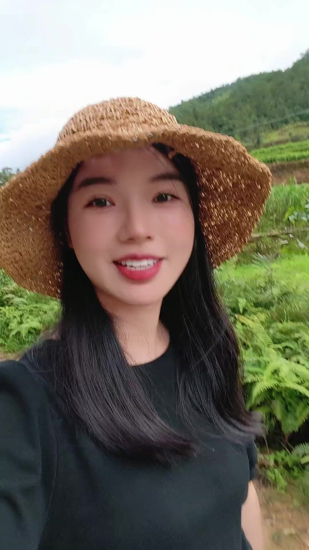 徒步百公里，只为这片鱼塘美景