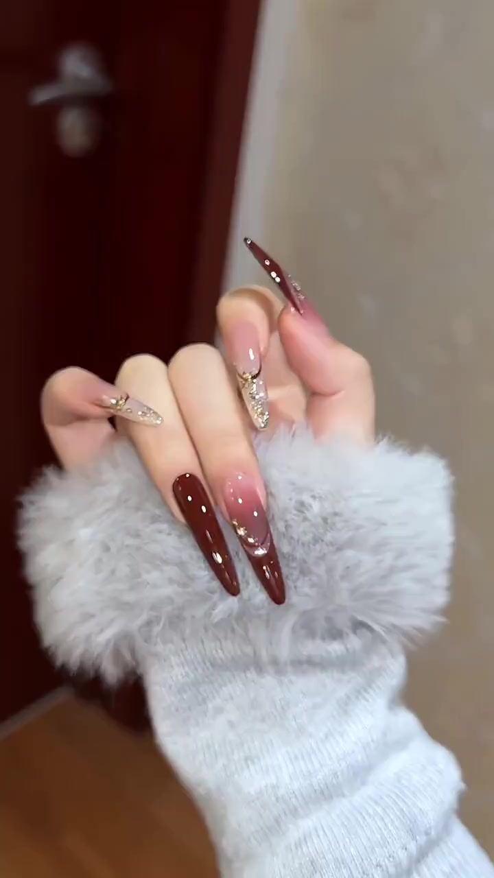 新年战甲美甲教程，打造专属精致美甲