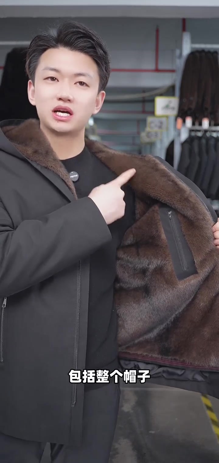 冬季怕冷必看！派克服反穿妙招，貂绒内胆单穿更暖和！