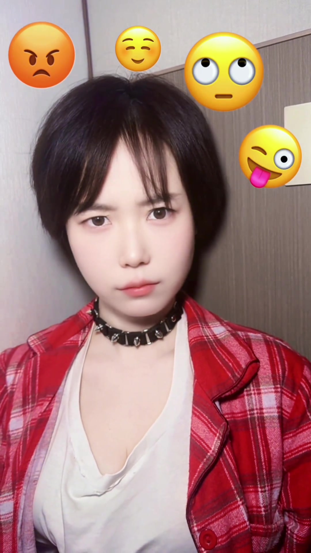 表情四连 #emoji表情模仿 #表情包 #反差 #微胖