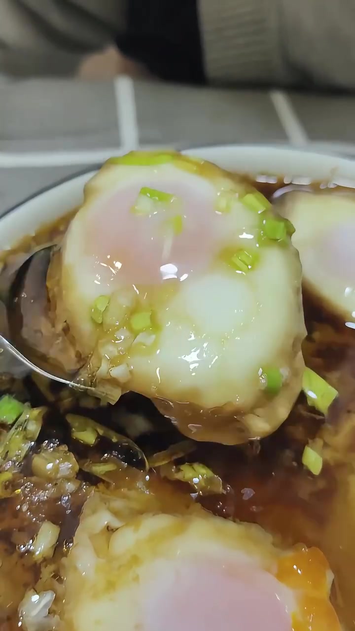 自家土鸡蛋做懒人卧蛋，老人小孩抢着吃！