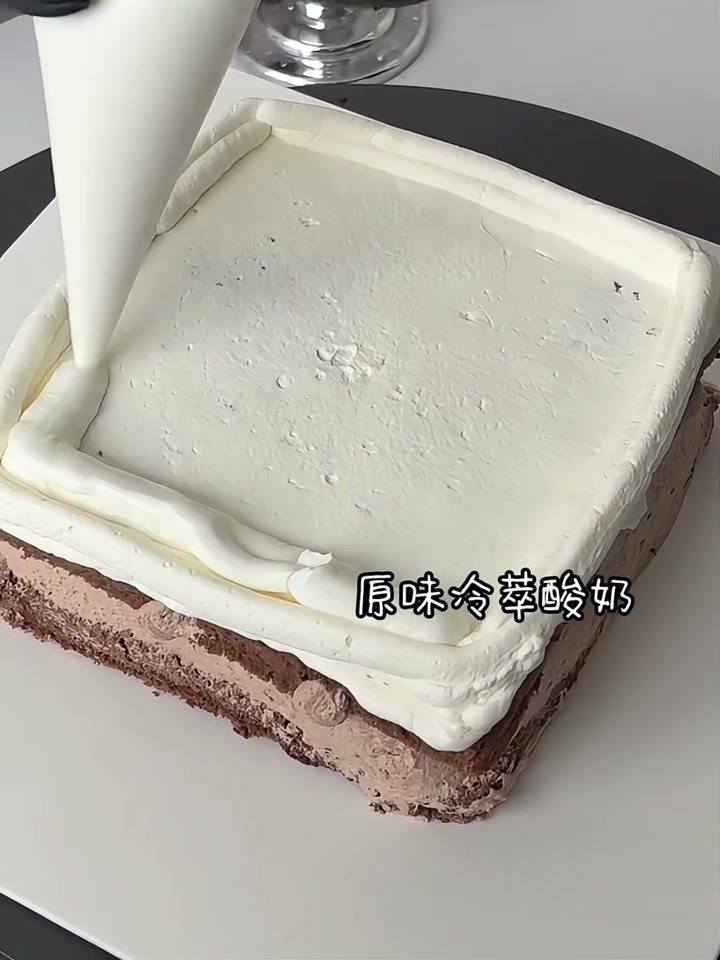 沉浸式做一个十层巧克力梦龙脆皮蛋糕～