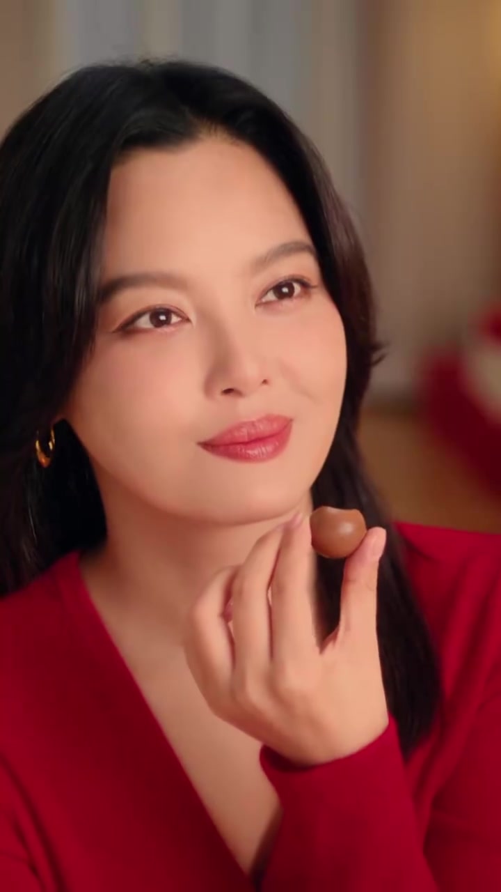 Lindt瑞士莲，瑞士巧克力大师180年匠心之作。1月24日-1月30日，Lindt瑞士莲