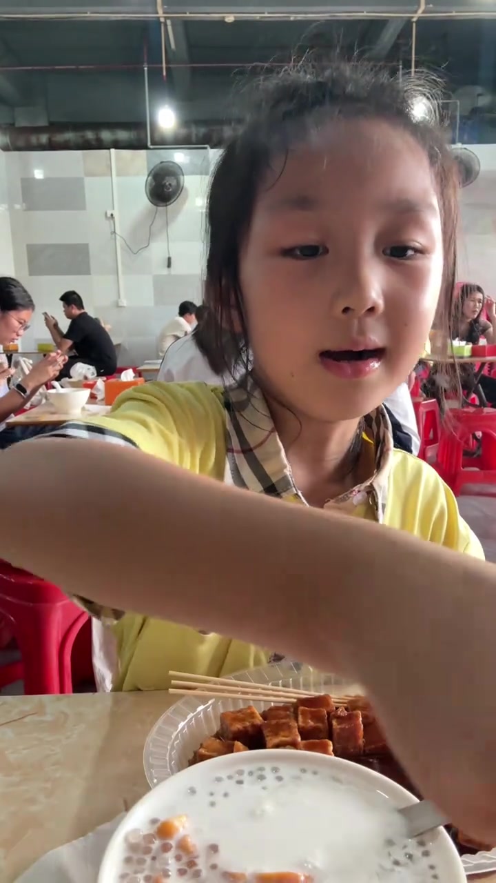 姐妹们吃下午茶糖水了