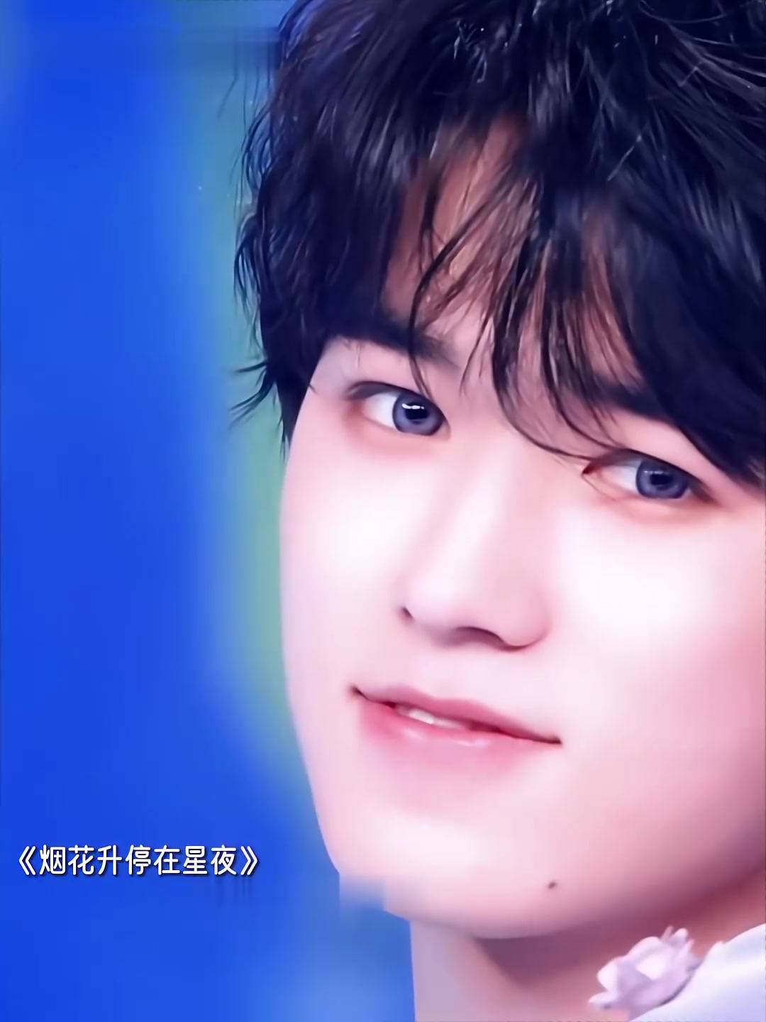 “雨后的那条小巷,充满了属于我们的回忆”