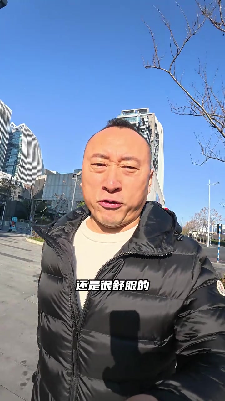 南京必打卡鸭血粉丝汤,清淡鲜美,搭配灌汤包更绝!