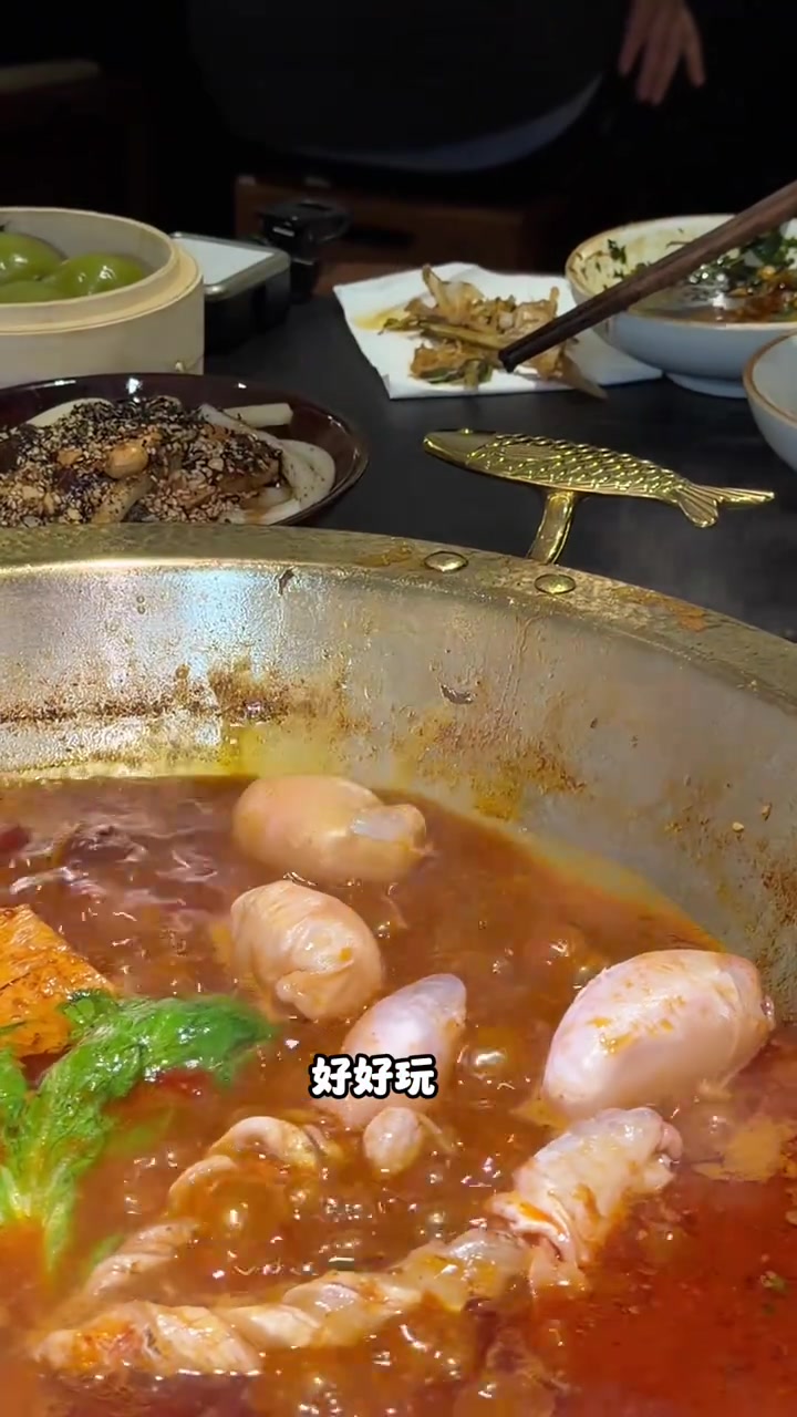 吃了还想吃的鲜椒鱼蛙火锅，又开新店了，上海美食推荐