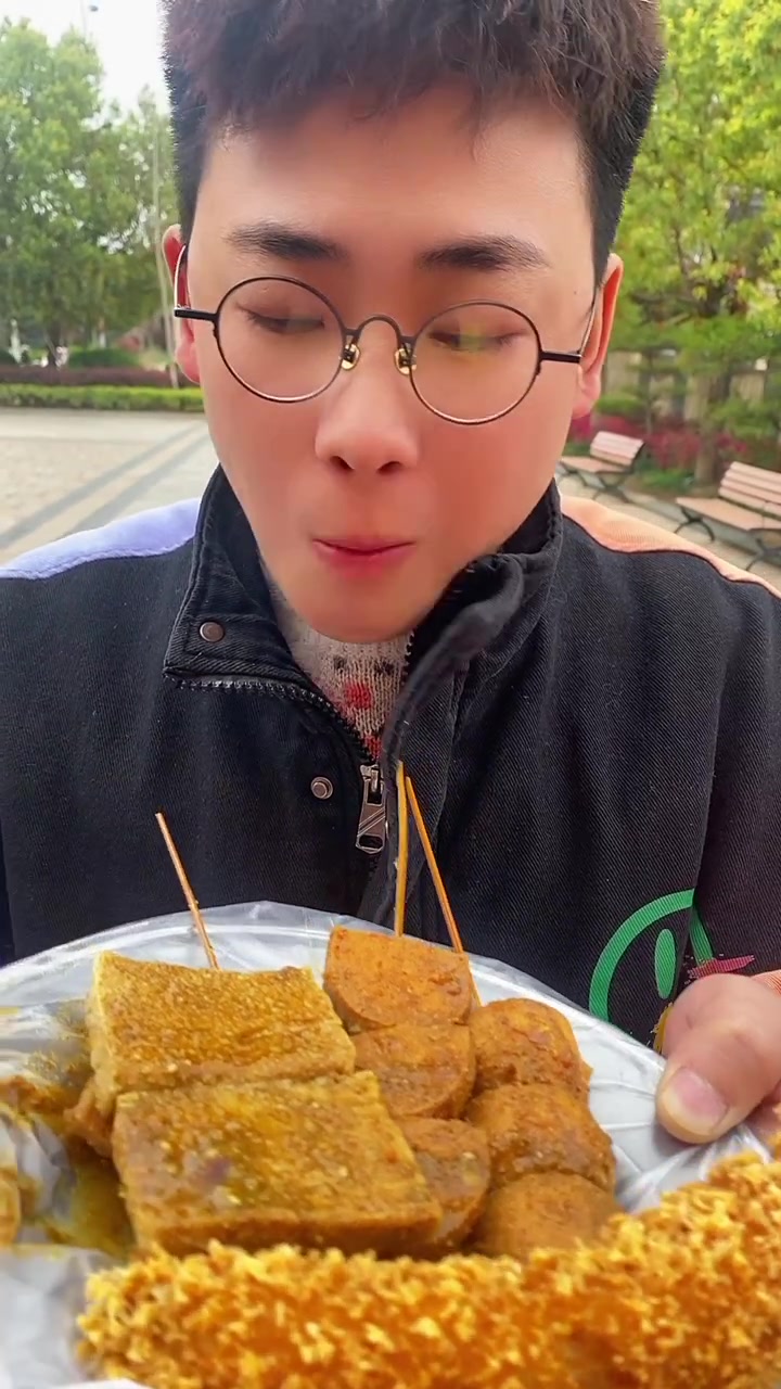 油炸大集合!实蛋、豆干和香蕉谁更美味?