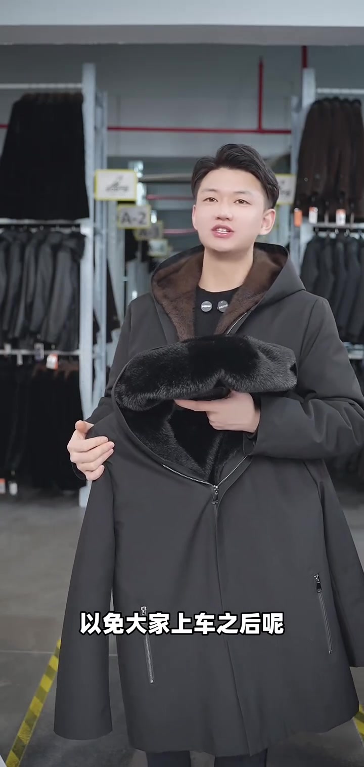 貂绒派克服颜色选哪个？直播间统计中，赶紧扣数字锁定心仪款！