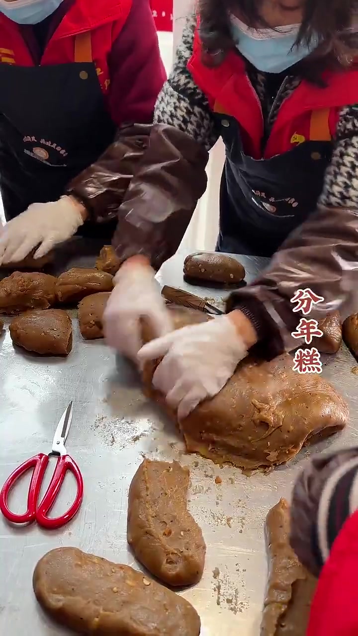 年味渐浓 温州传统捣年糕