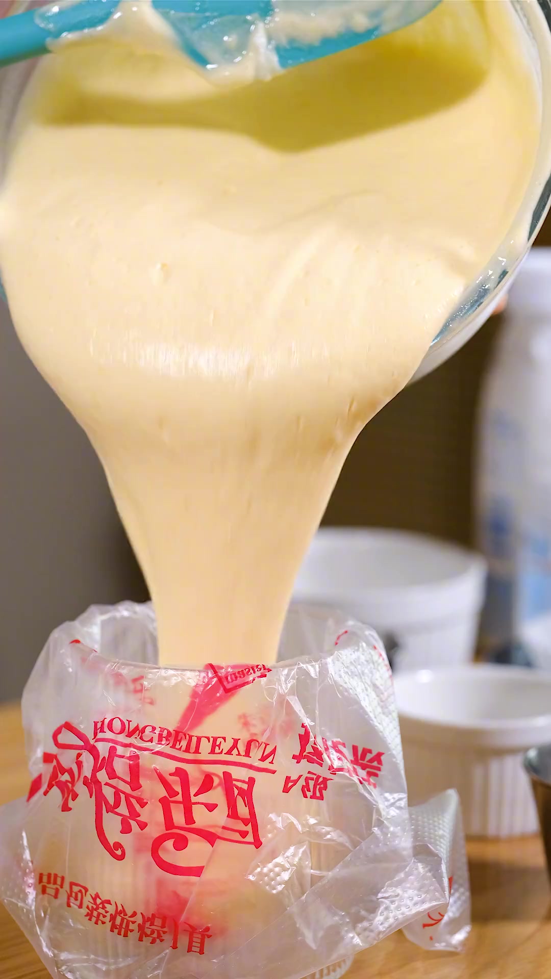 加酸奶做纸杯蛋糕，柔软细腻不上火