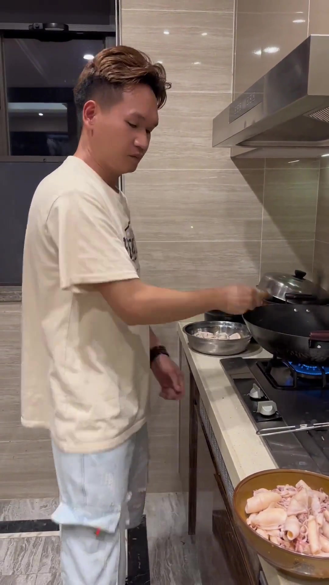 教你做原汁原味的香嫩鱿鱼，做法超简单