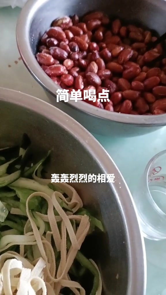 #一个人的晚餐就这么简单 #一个人喝酒一个人醉