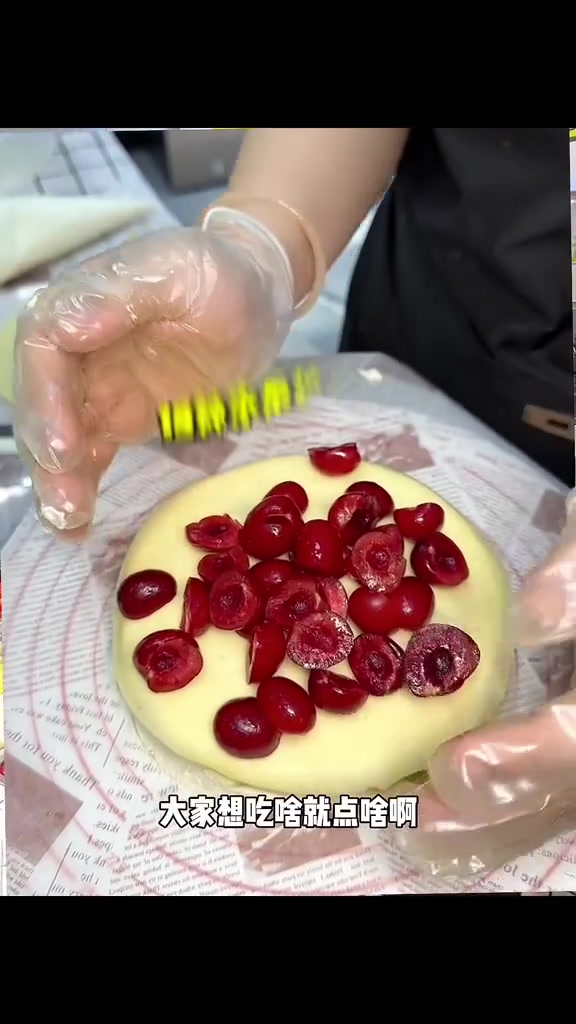 68魔盒千层给你安排送到家！就在中吴雅苑泰想要新店开业，真材实料，赶快安排起来吧！#甜品治