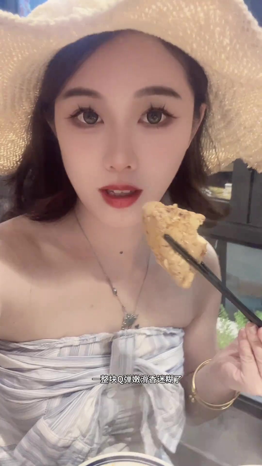 在深圳！这家豆花烤鱼香迷糊啦……#抖音美食推荐官 #深圳美食 #烤鱼 #美食探店 #谁懂这