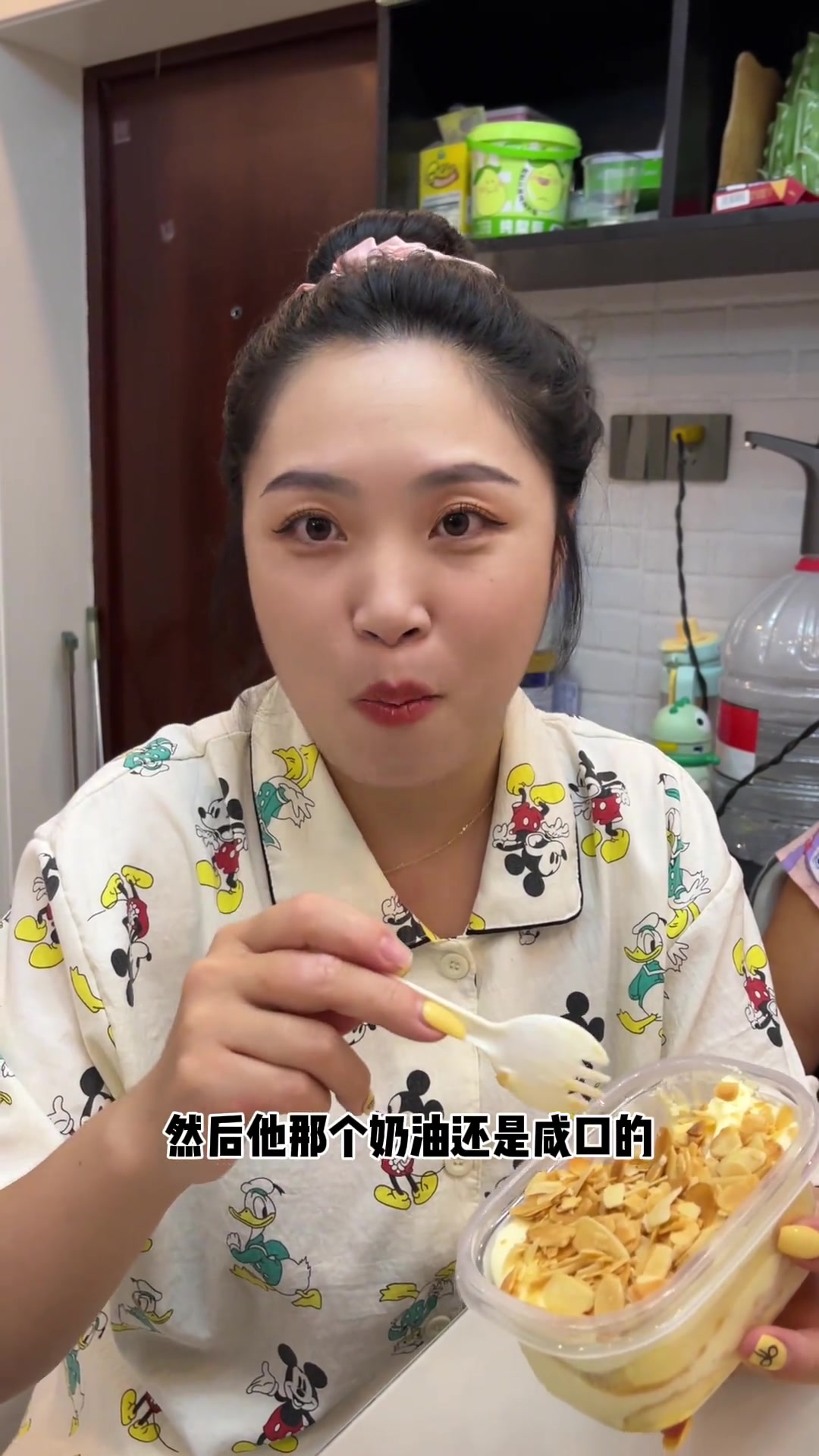 好久没吃小蛋糕了，今天过个瘾