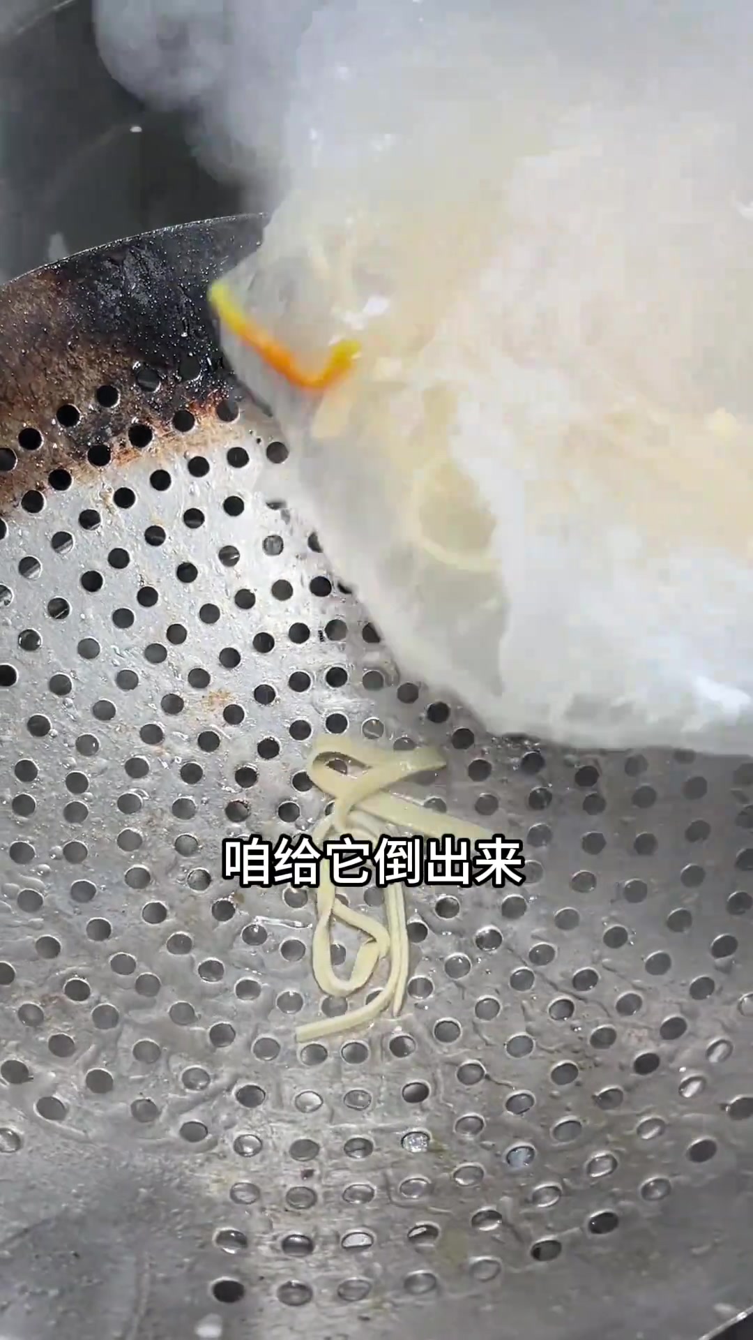 徐州家常菜,绿豆芽炒千张,清爽美味!