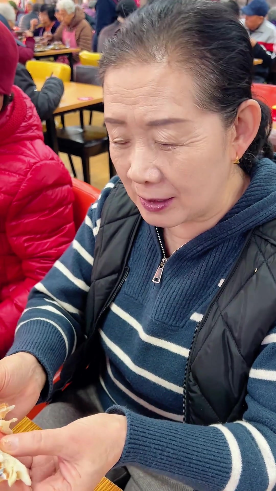 最受老人喜爱的炸偏口鱼，大连同城美食上线了