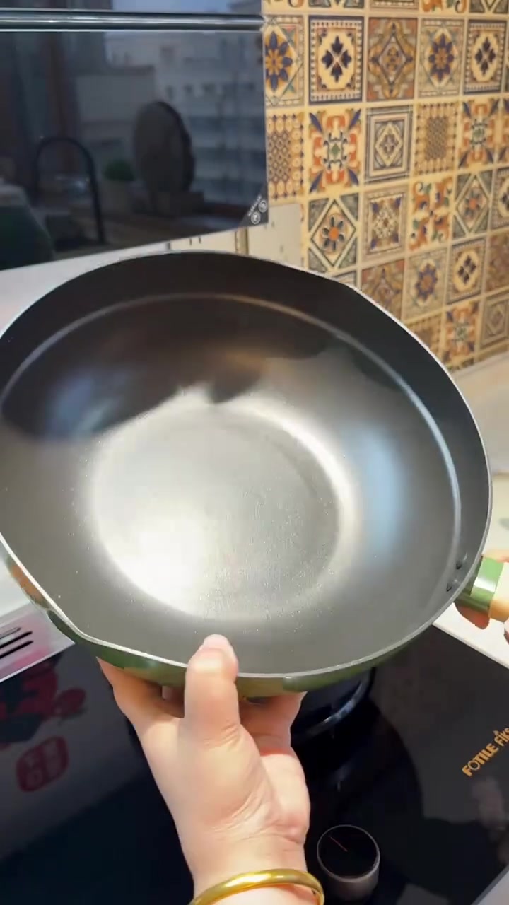 清货!卡特马克的甜甜圈不粘锅,加大加深的设计真好用,拼手速哈
