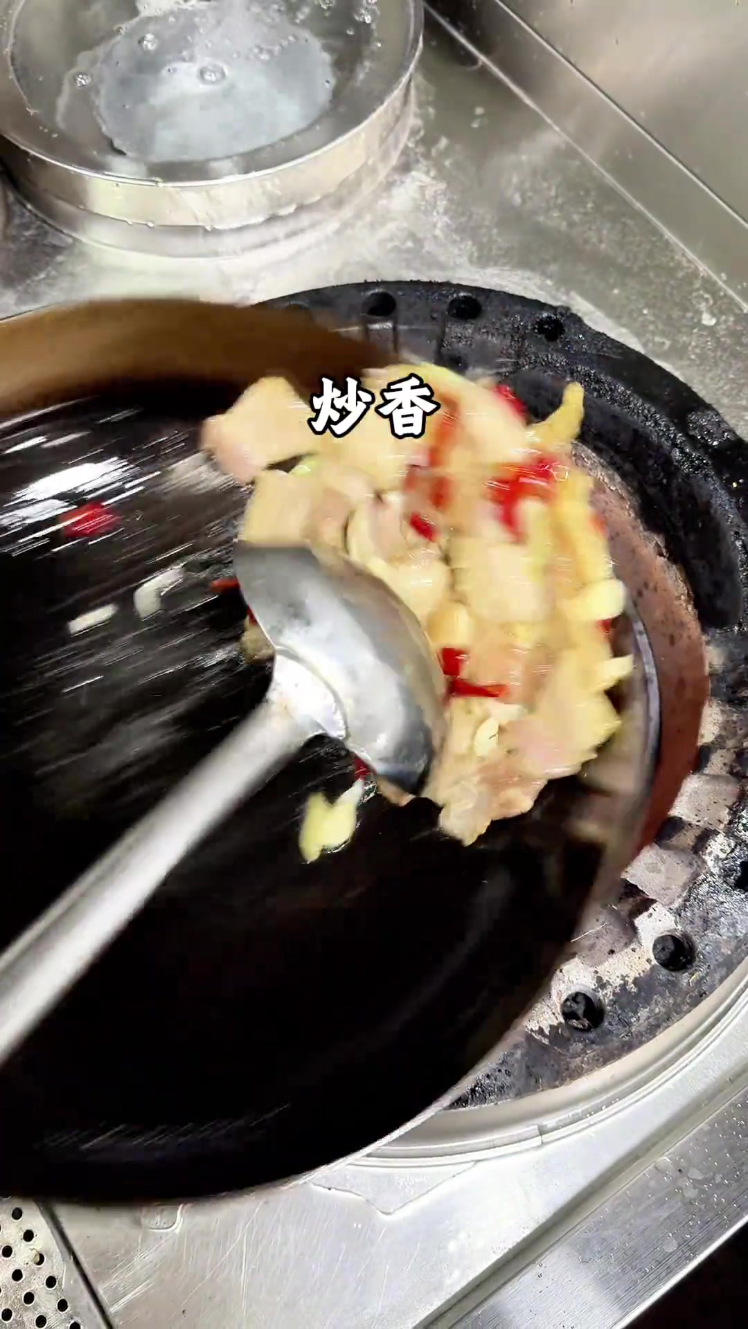 农家一碗香 男人会做饭,生活更浪漫～#农家一碗香 #家常菜 #美食教程 #下饭菜 #年夜饭