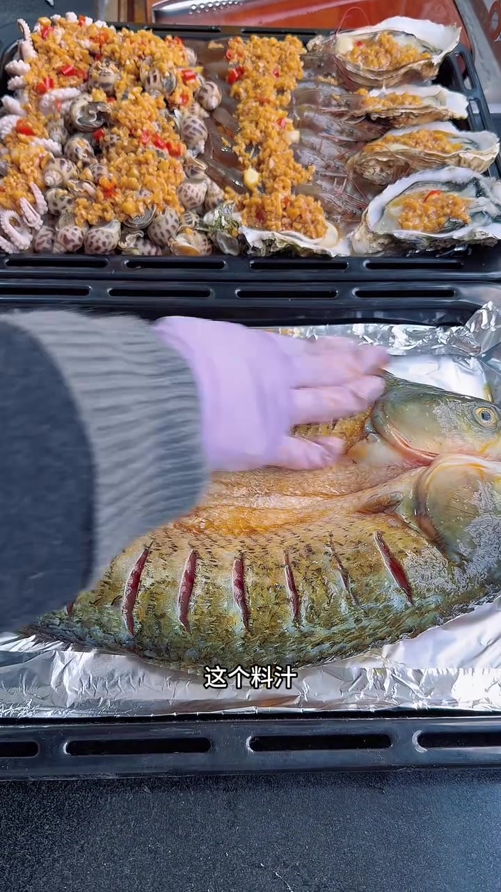 1个人花2小时为老公朋友准备13道年夜饭菜谁懂啊!家宴再也不用围着灶台转,一台烤箱直接躺平