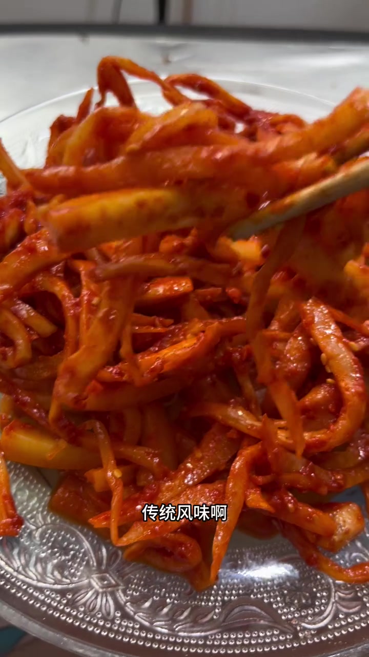 桔梗咸菜怎么挑？东北早市土豆哥教你怎么挑选营养健康又美味的吉林延边朝鲜族特色拌桔梗！桔梗咸