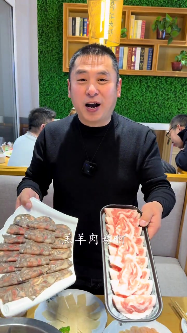 庄河邵汇大虾，他家的锅底都是老母鸡熬汤太鲜美了