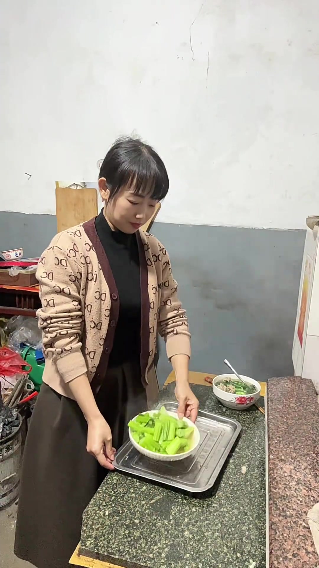 爱上绍兴味，清煮菜梗只加盐糖