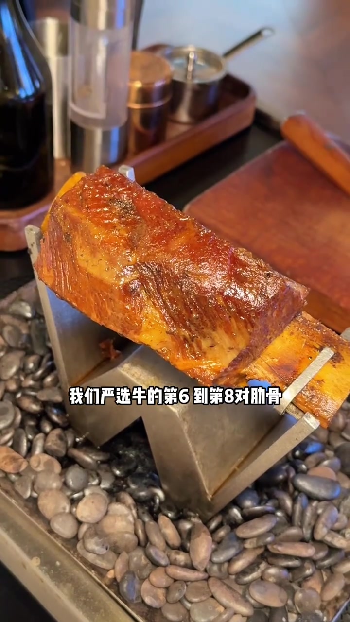 昆明王品牛排，氛围感西餐厅体验