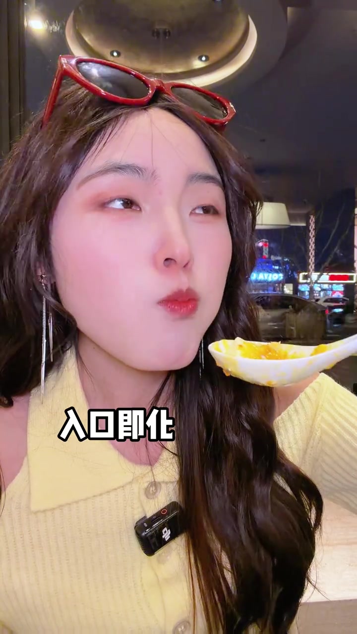 上海美食探店：本帮菜与江景餐厅的完美结合