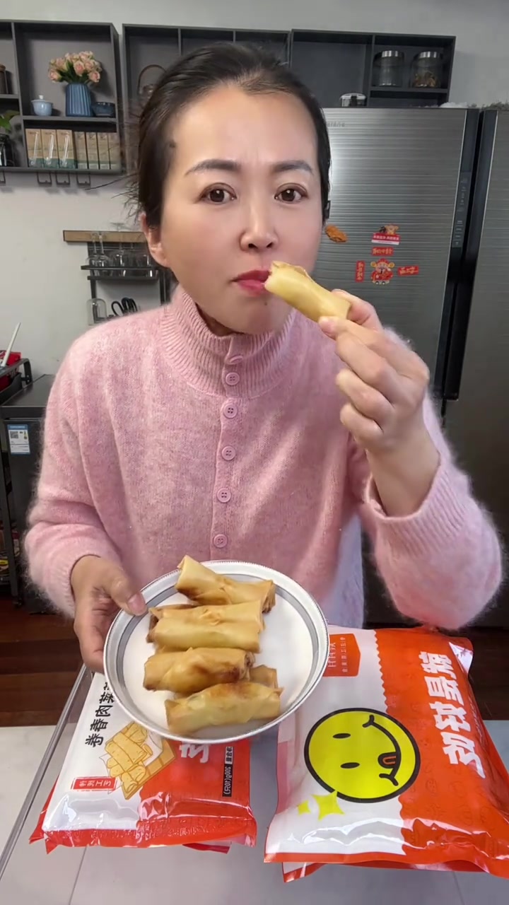 苏州手作春卷,外皮酥脆,馅料鲜美,春节必吃美食!