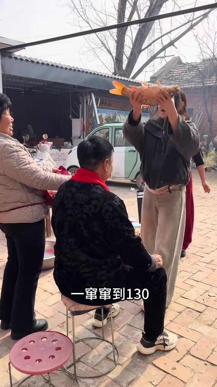 今天是老爸63岁生日，祝老爸身体健康万寿无疆