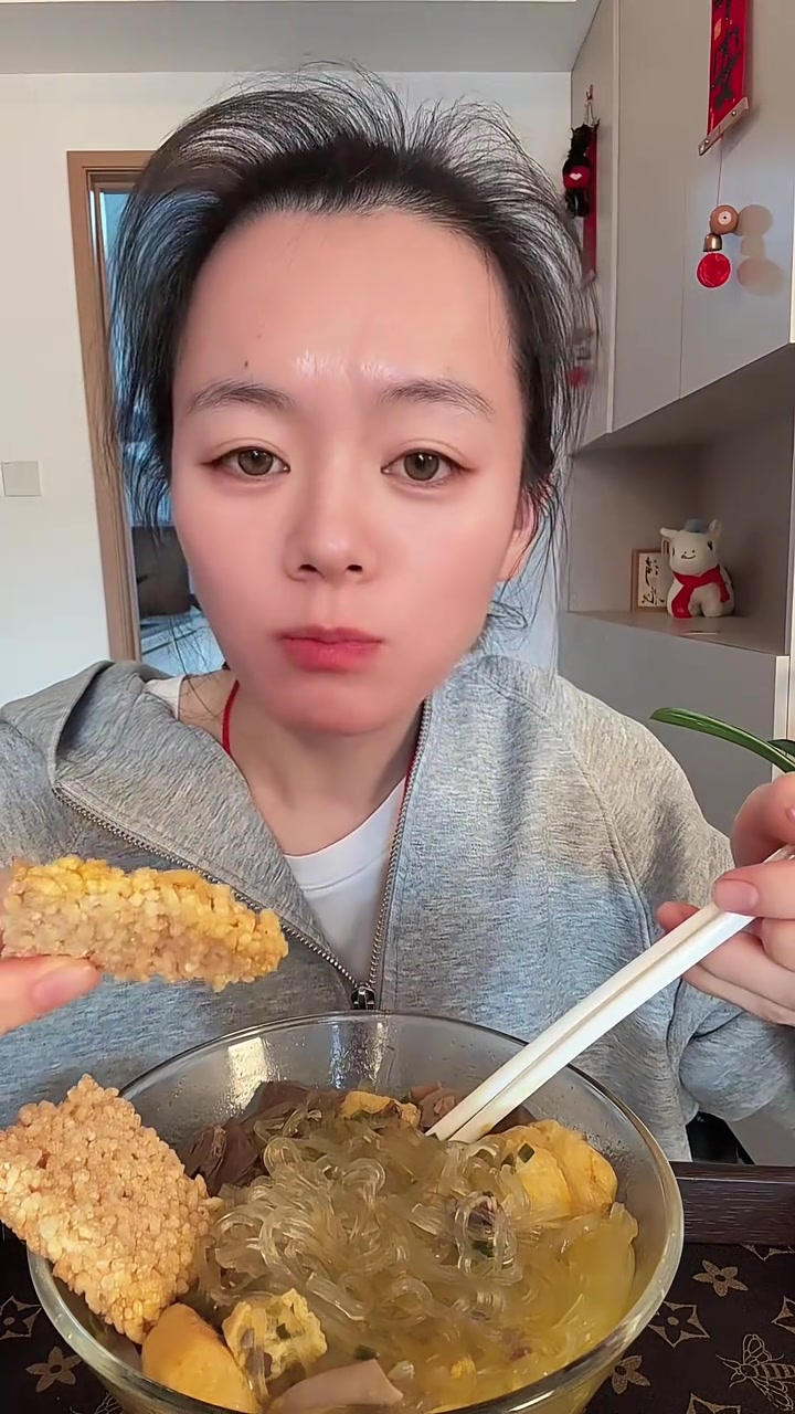 南京鸭血粉丝汤，老字号味道测评！