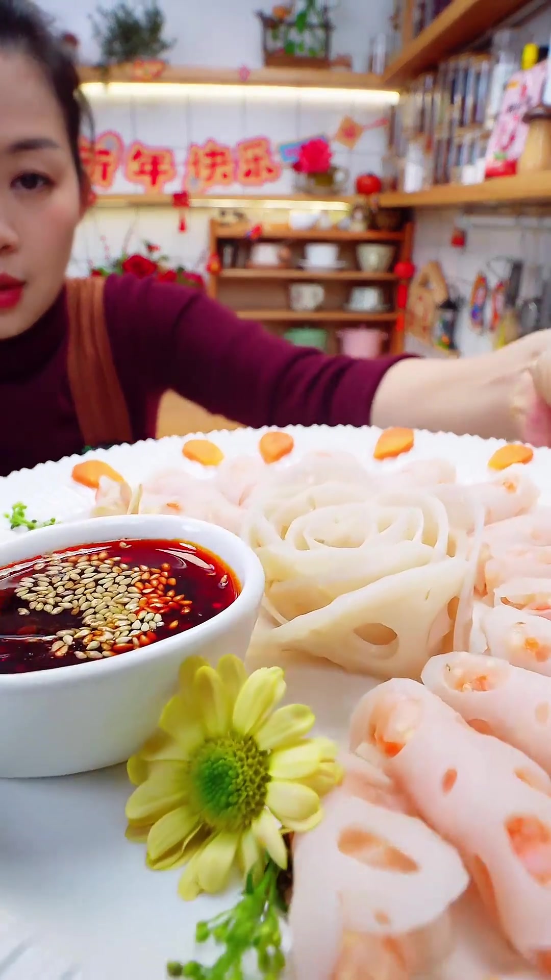 春节美食推荐：藕韵虾滑，美味有面